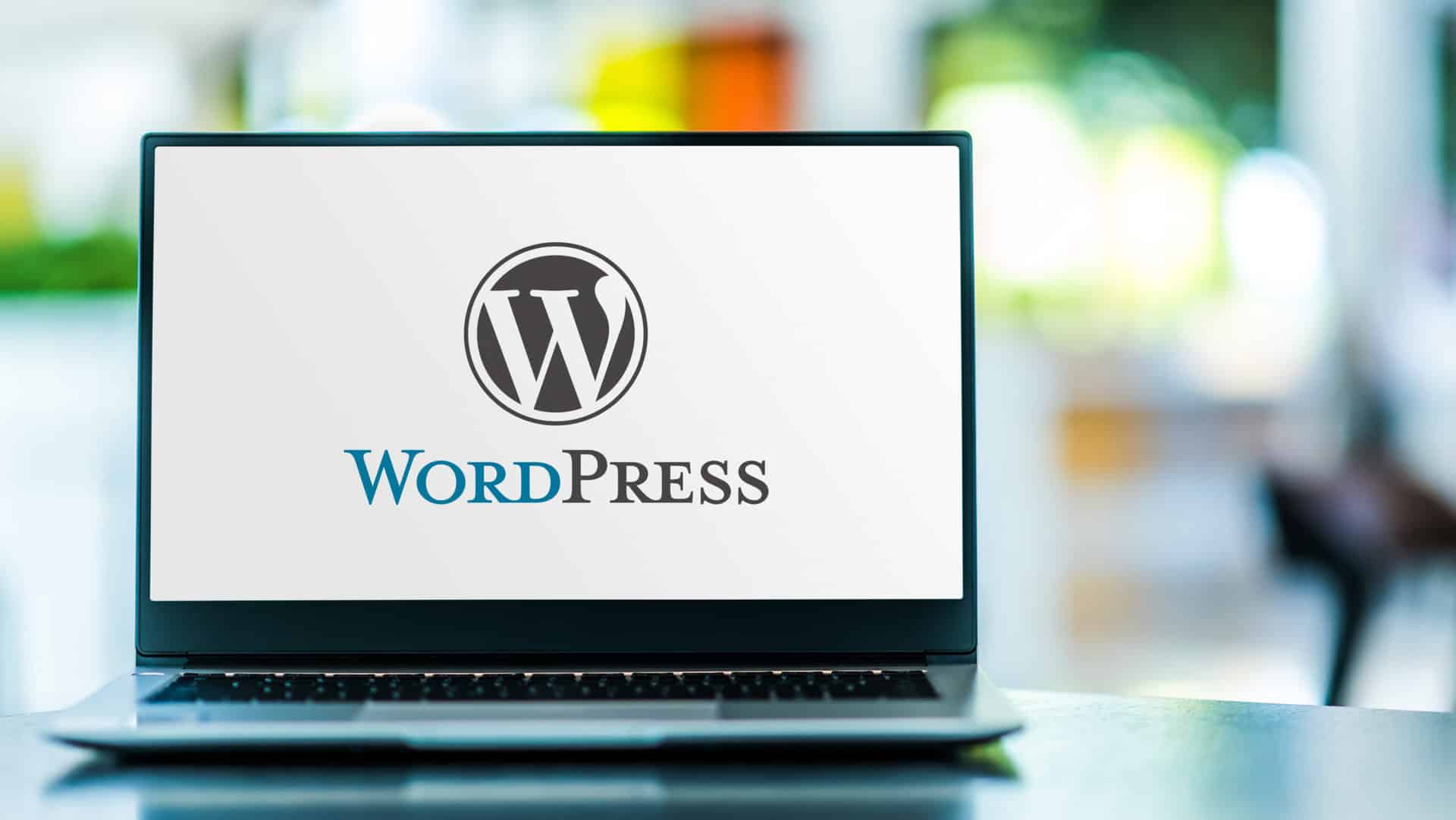 best seo-friendly wordpress theme for free